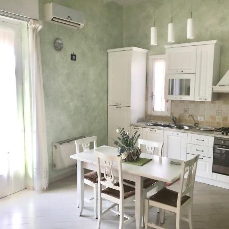 Deliziosa Casa Al Centro Storico Di Marsala Apartman Kültér fotó