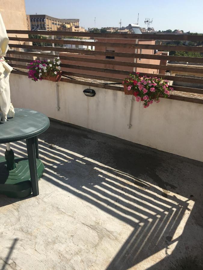 Deliziosa Casa Al Centro Storico Di Marsala Apartman Kültér fotó