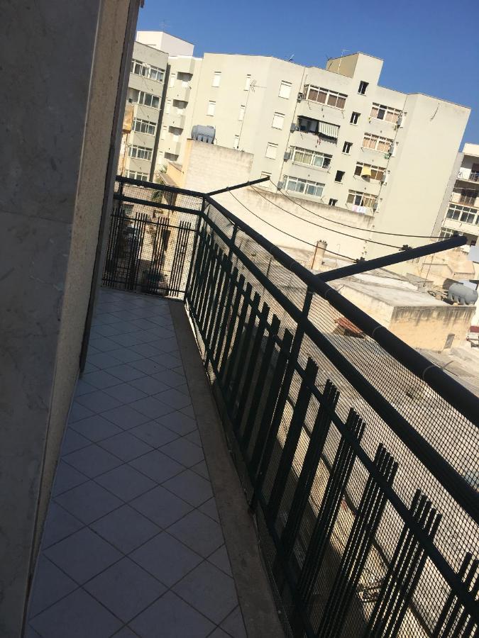 Deliziosa Casa Al Centro Storico Di Marsala Apartman Kültér fotó