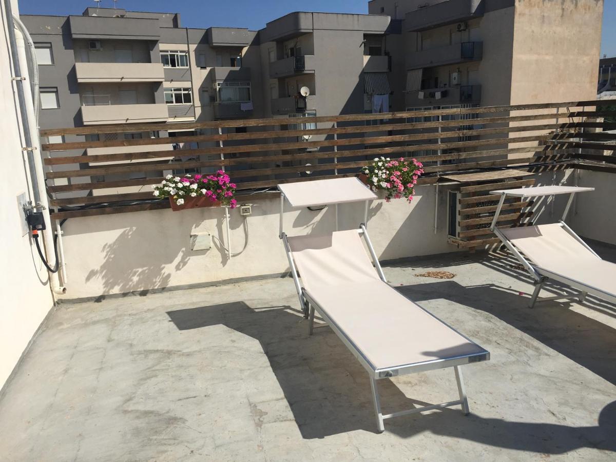 Deliziosa Casa Al Centro Storico Di Marsala Apartman Kültér fotó